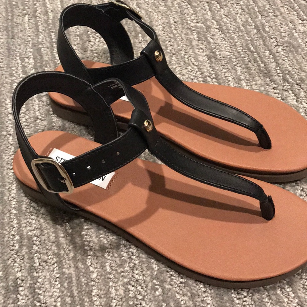 Steve Madden sandals